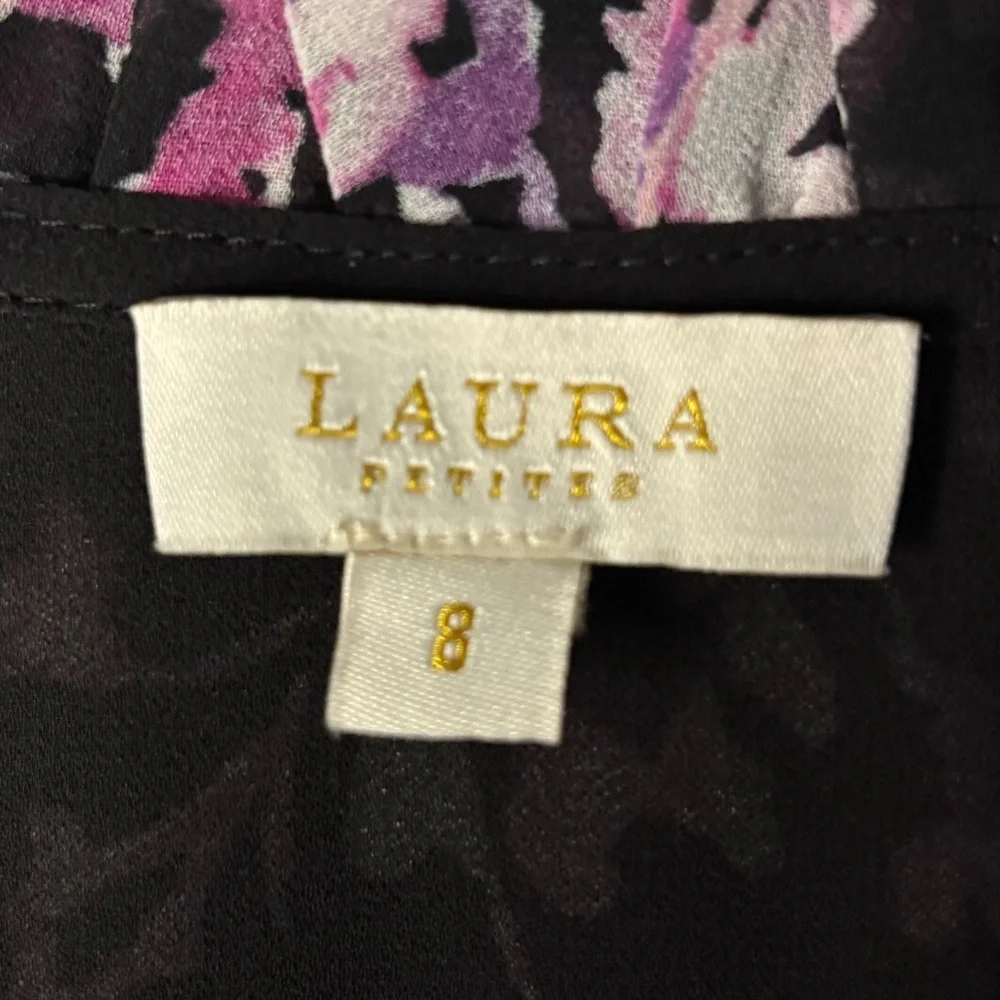 LAURA Floral Button Up Blouse - Picture 3 of 6